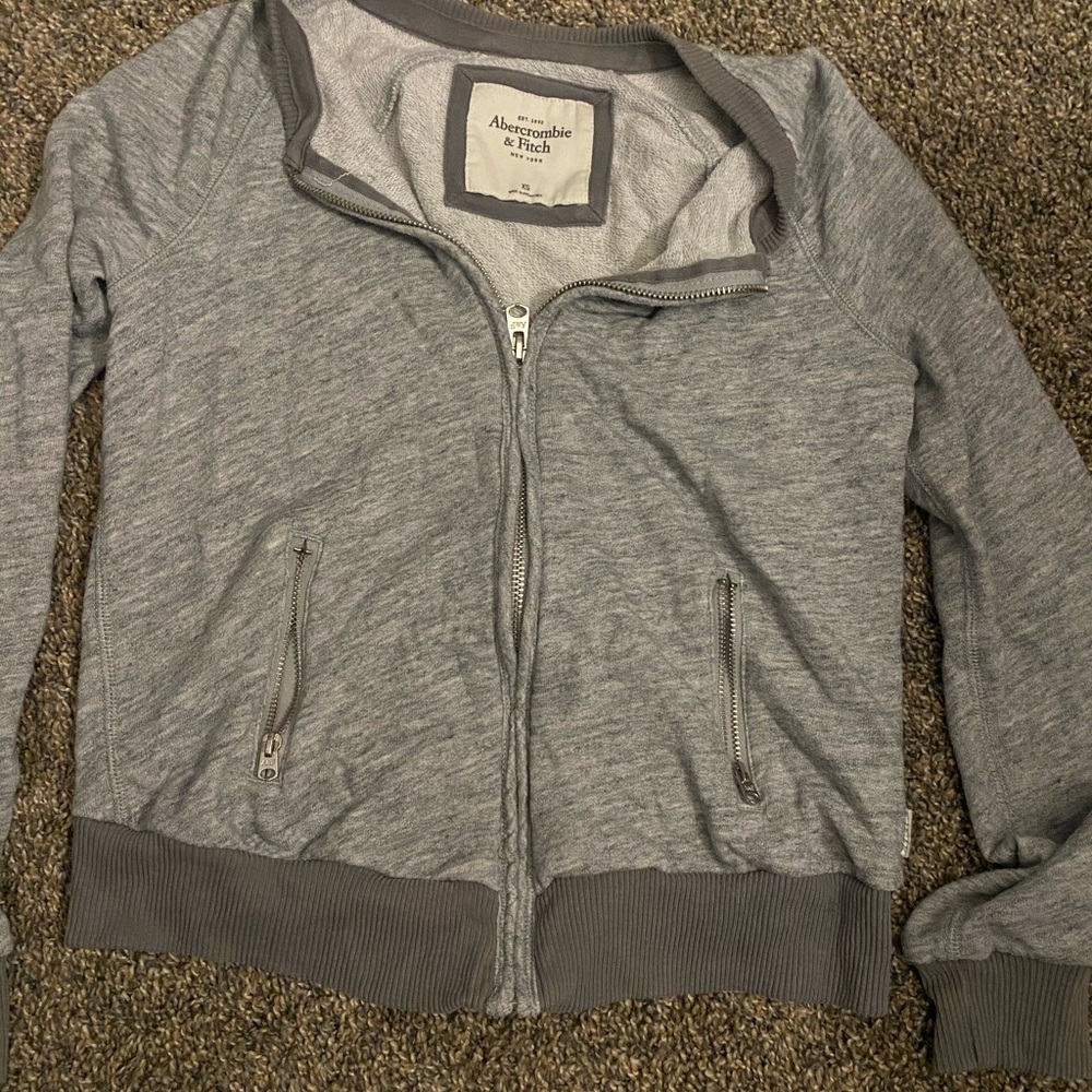 Abercrombie & Fitch Sweater